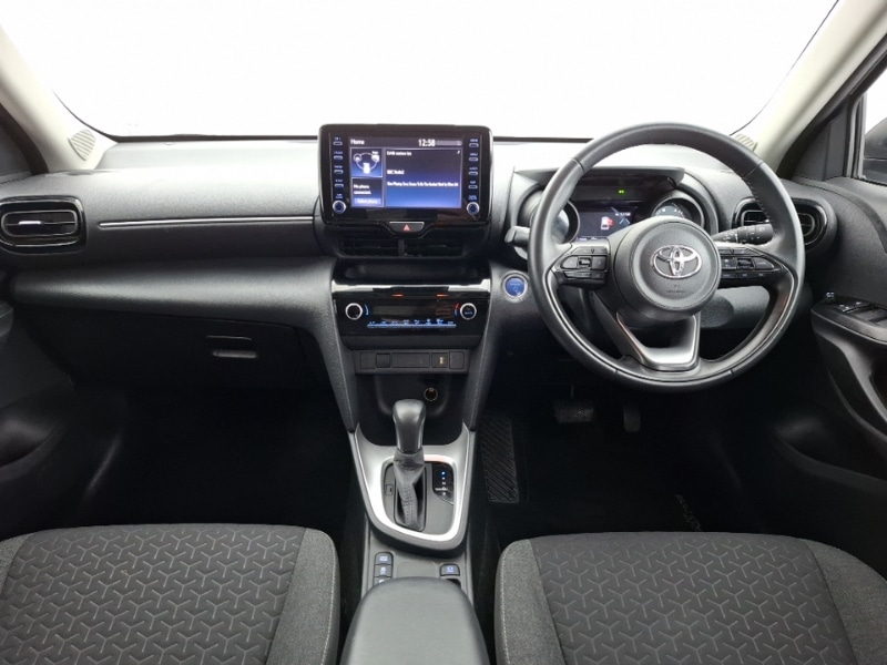 Used Toyota Yaris Cross 2022 for sale - 78156266: Photo 2