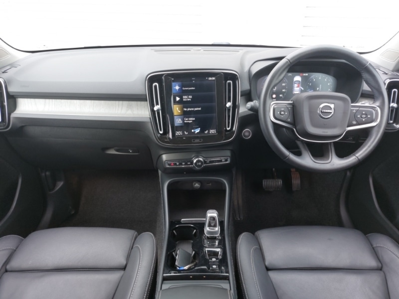 Used Volvo XC40 2020 for sale - 76511242: Photo 2