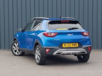Used Kia Stonic 2022 for sale - 77333743: Photo