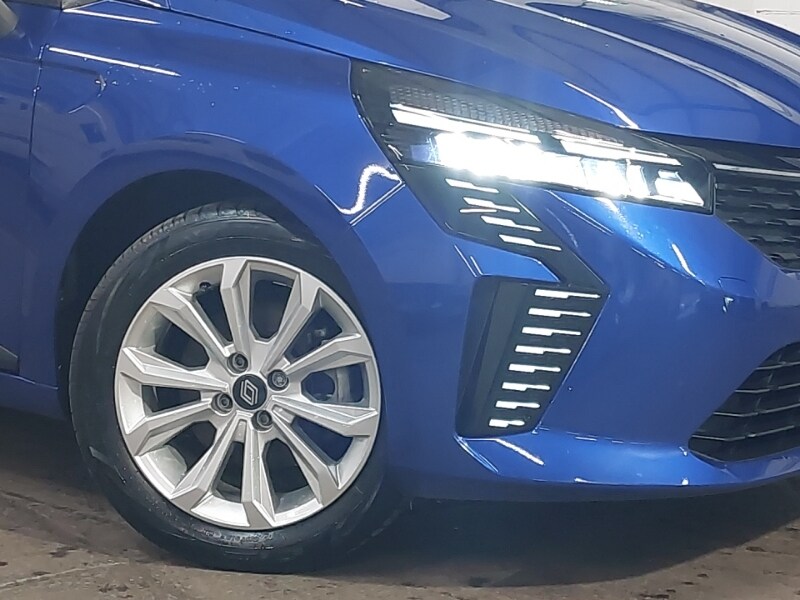 Used Renault Clio 2024 for sale - 77299012: Photo 9