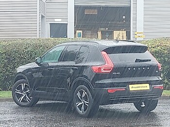 Used Volvo XC40 2021 for sale - 76785940: Photo