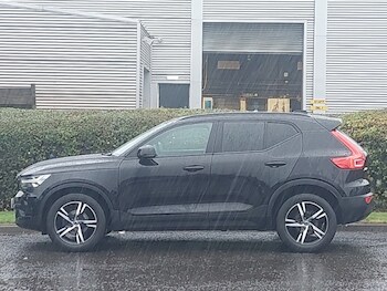 Used Volvo XC40 2021 for sale - 76785940: Photo