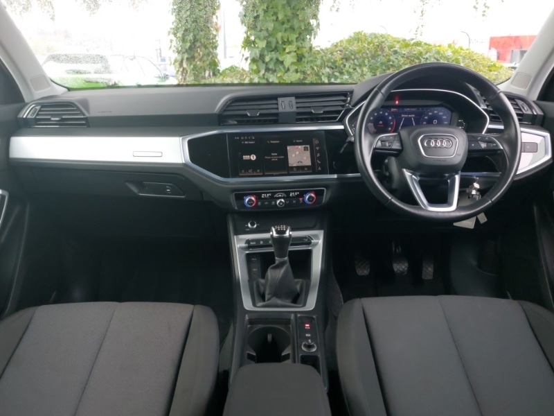 Used Audi Q3 2023 for sale - 76771269: Photo 2