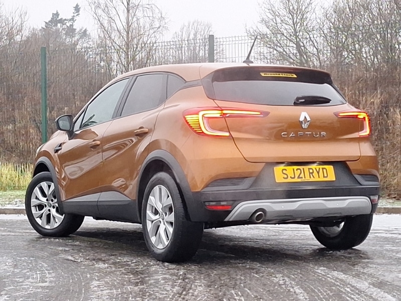 Used Renault Captur 2021 for sale - 77778001: Photo 3