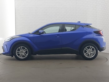 Used Toyota C-HR 2021 for sale - 78611526: Photo