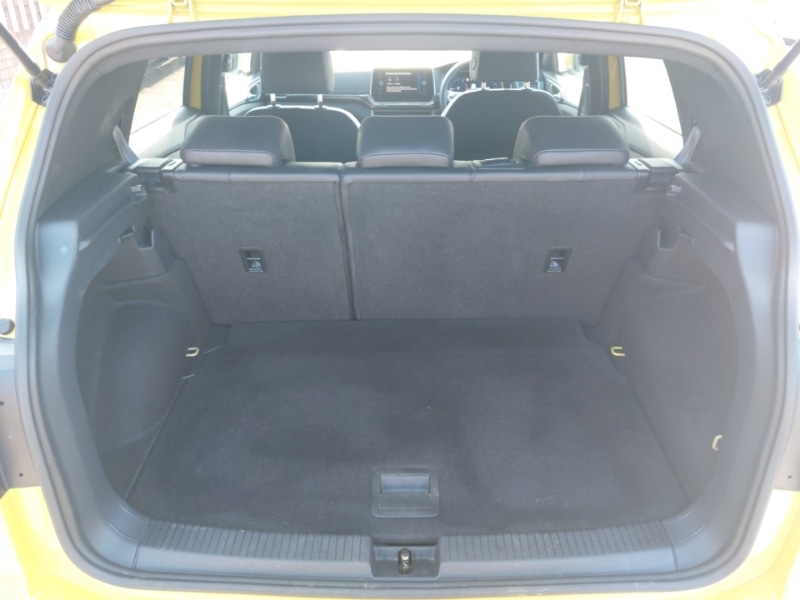 Used Volkswagen T-Cross 2024 for sale - 76387660: Photo 8