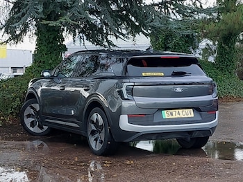 Used Ford Explorer 2024 for sale - 76511421: Photo