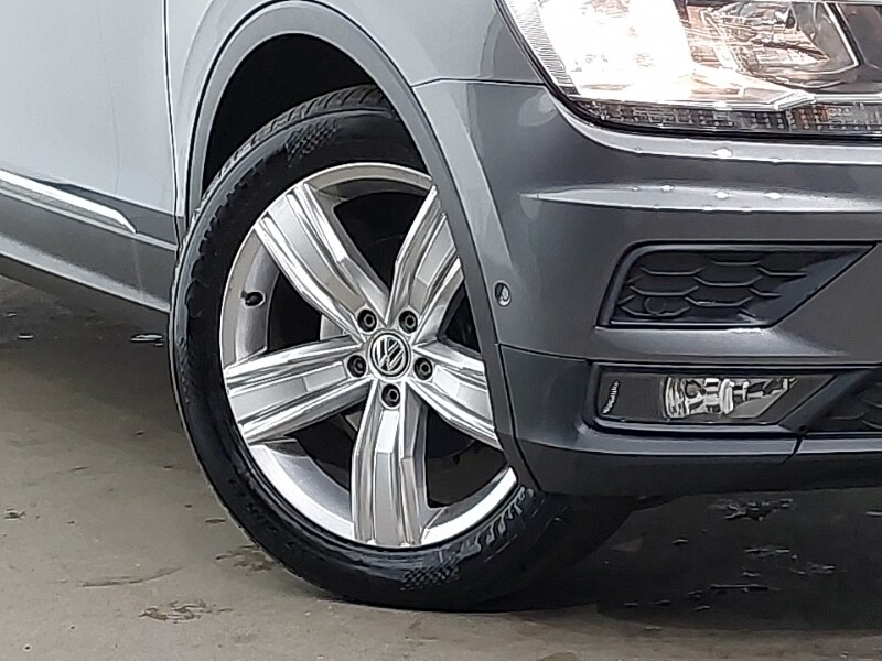 Used Volkswagen Tiguan 2020 for sale - 77449420: Photo 9