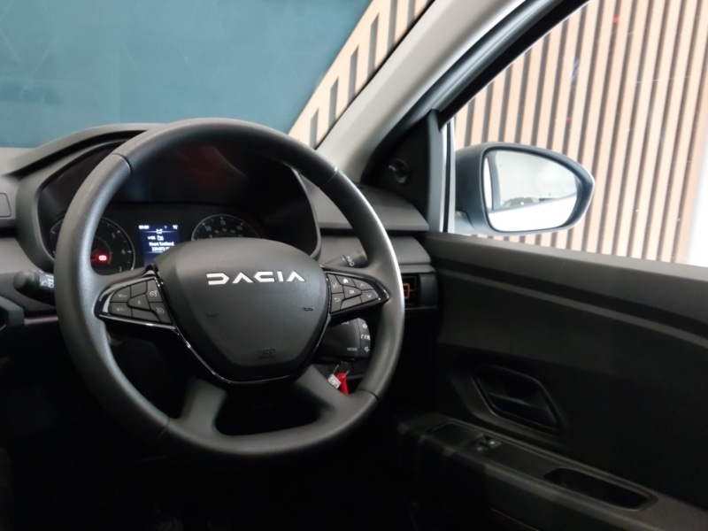 Used Dacia Sandero Stepway 2023 for sale - 76437619: Photo 10