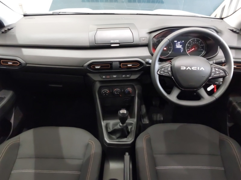 Used Dacia Sandero Stepway 2023 for sale - 76437619: Photo 2