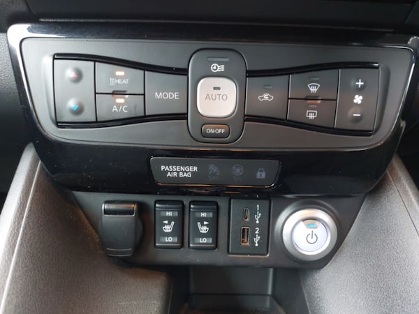 Used Nissan Leaf 2022 for sale - 76187620: Photo 12