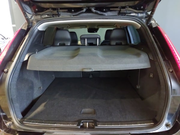Used Volvo XC40 2021 for sale - 76269362: Photo 8