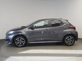 Used Toyota Yaris 2022 for sale - 76369984: Photo
