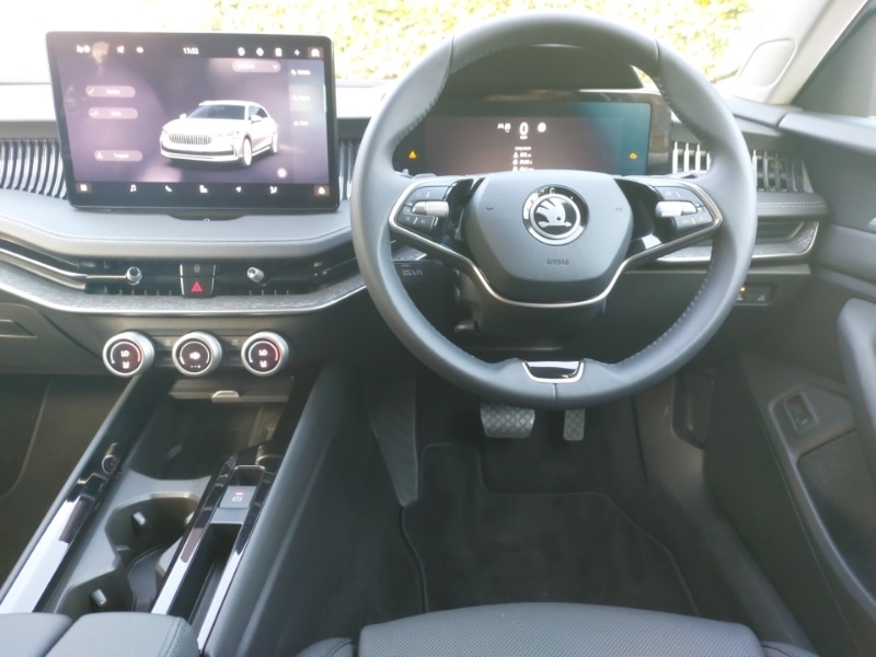 Used Skoda Superb 2024 for sale - 76700420: Photo 7