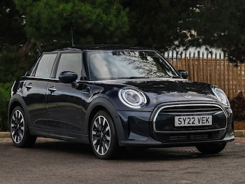 MINI Hatch feature image