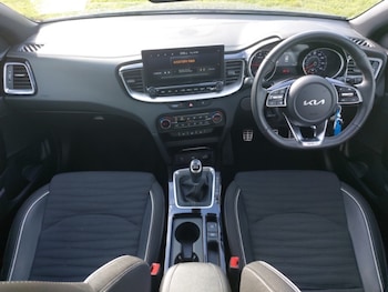 Used Kia Ceed 2025 for sale - 78519154: Photo