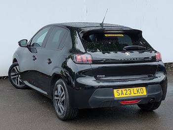Used Peugeot 208 2023 for sale - 78945802: Photo