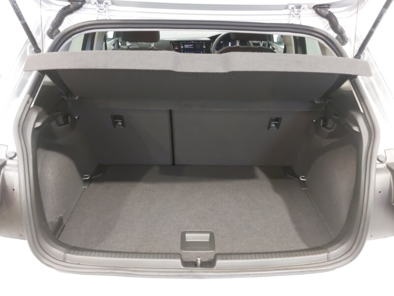 Used Volkswagen Polo 2024 for sale - 77580760: Photo 8