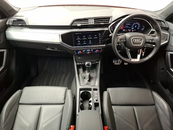 Used Audi Q3 2024 for sale - 76165596: Photo 2