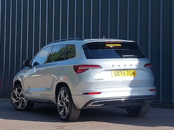 Used Skoda Karoq 2024 for sale - 76058525: Photo