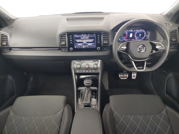 Used Skoda Karoq 2025 for sale - 76301532: Photo 2