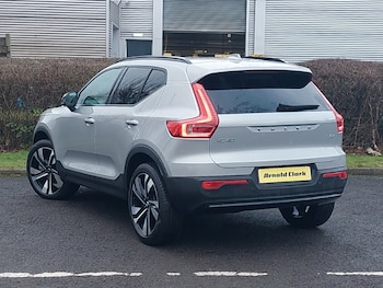 Used Volvo XC40 2024 for sale - 77565637: Photo