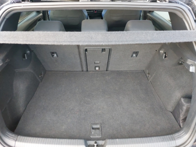 Used Volkswagen Golf 2021 for sale - 76726982: Photo 8