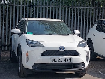 Used Toyota Yaris Cross 2023 for sale - 78704408: Photo