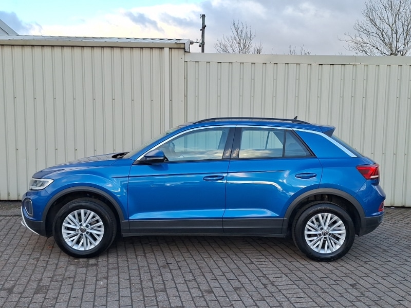 Used Volkswagen T-Roc 2023 for sale - 77856305: Photo 4