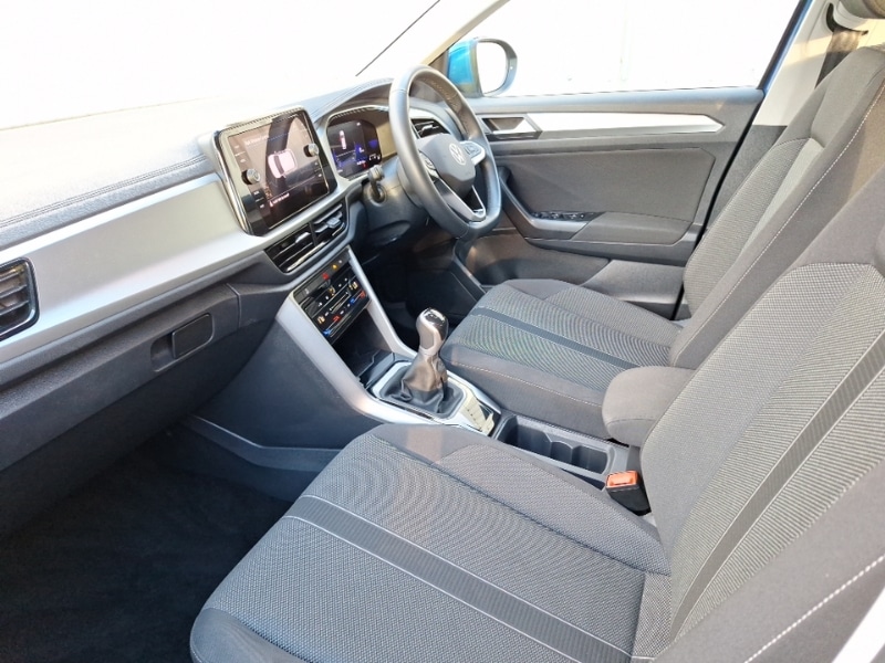 Used Volkswagen T-Roc 2023 for sale - 77856305: Photo 5