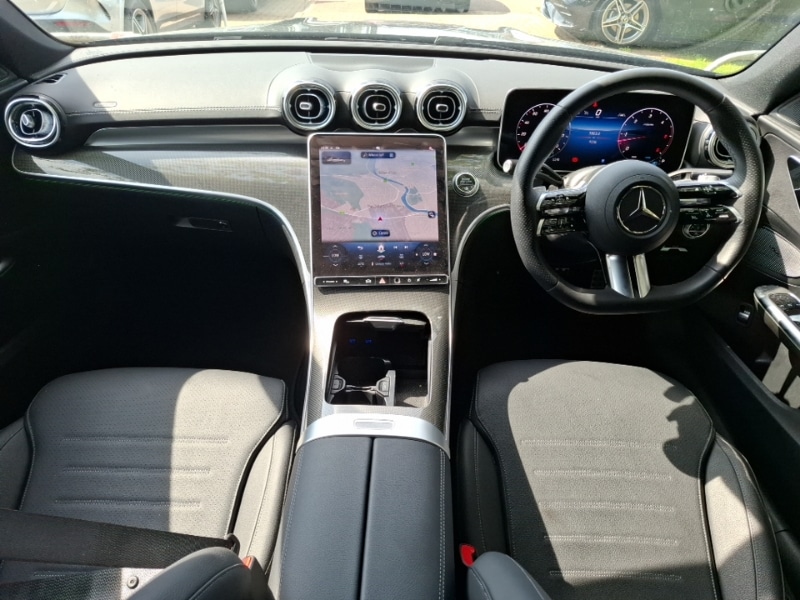 Used Mercedes-Benz C Class 2024 for sale - 76838487: Photo 2