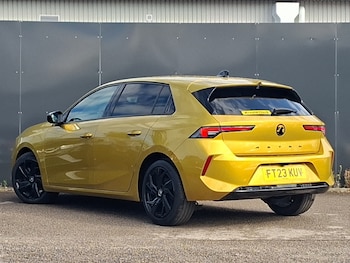 Used Vauxhall Astra 2023 for sale - 79367746: Photo
