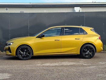 Used Vauxhall Astra 2023 for sale - 79367746: Photo