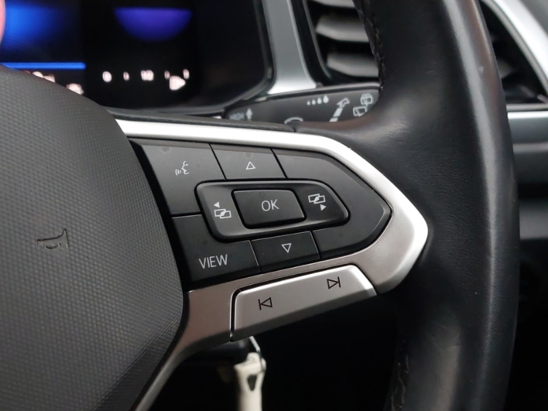 Used Volkswagen T-Roc 2022 for sale - 76708290: Photo 10