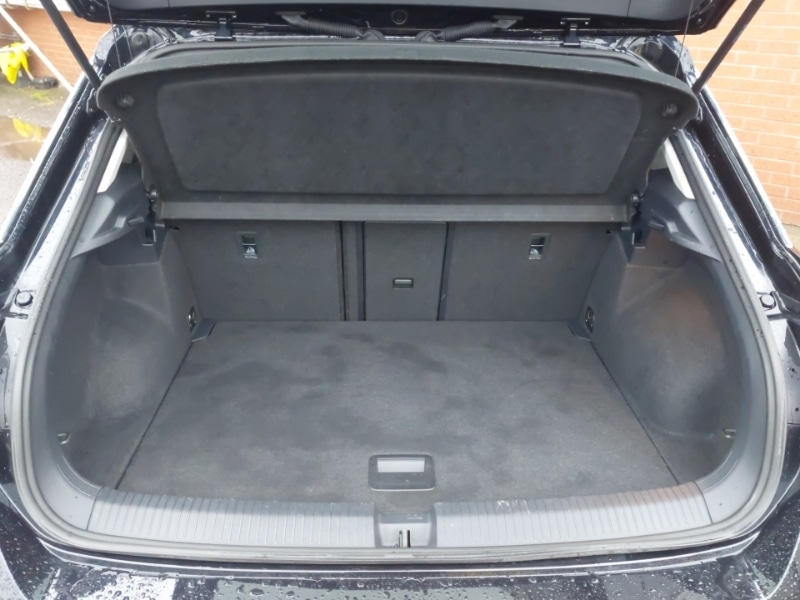 Used Volkswagen T-Roc 2022 for sale - 76708290: Photo 8