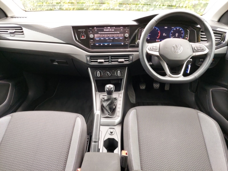 Used Volkswagen Polo 2022 for sale - 76483787: Photo 2