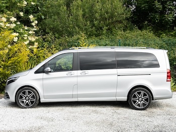 Used Mercedes-Benz V-Class 2024 for sale - 75663377: Photo