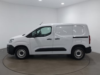 Used Citroen Berlingo 2024 for sale - 79522797: Photo