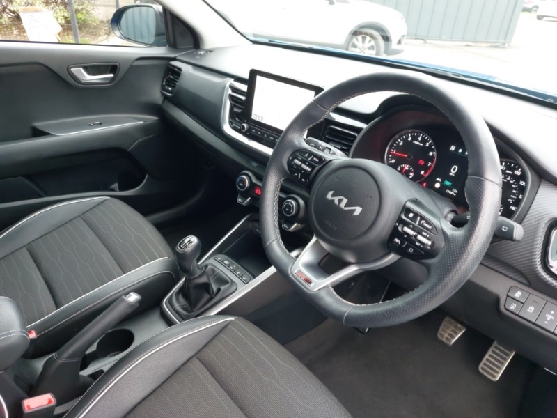 Used Kia Stonic 2022 for sale - 76764286: Photo 12