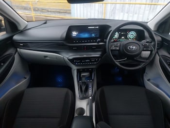 Used Hyundai i20 2022 for sale - 76492750: Photo