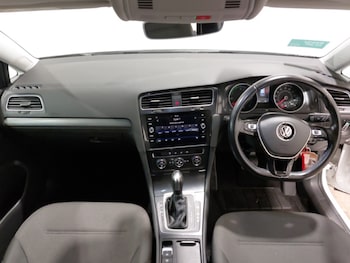 Used Volkswagen Golf 2021 for sale - 77923251: Photo