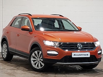 Used Volkswagen T-Roc 2020 for sale - 77150731: Photo