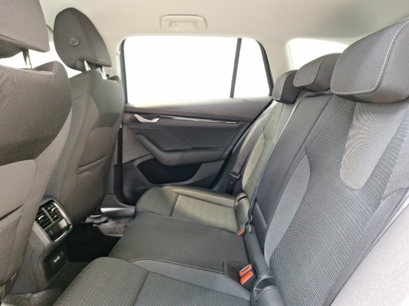 Used Skoda Octavia 2024 for sale - 76983711: Photo 6
