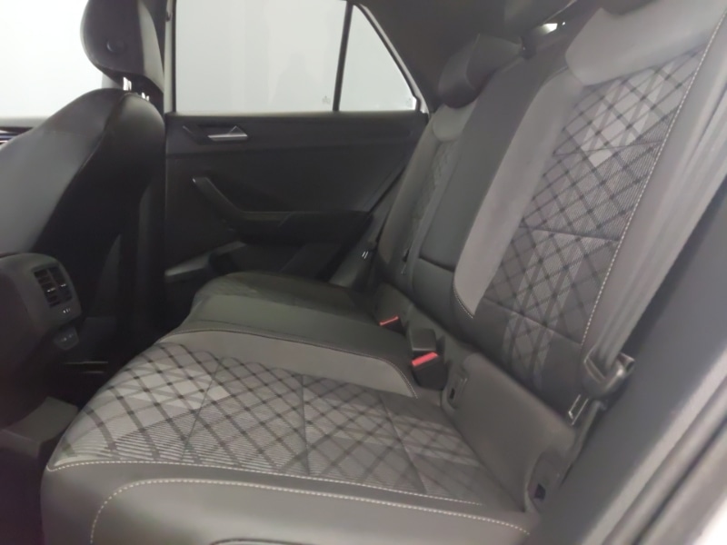 Used Volkswagen T-Roc 2022 for sale - 77454473: Photo 6