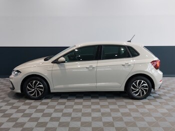 Used Volkswagen Polo 2024 for sale - 77503773: Photo