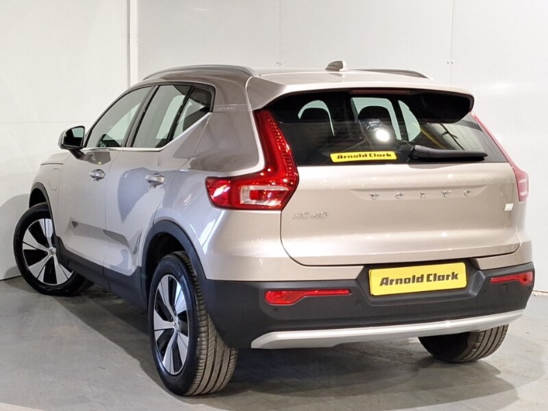 Used Volvo XC40 2023 for sale - 77948863: Photo 3