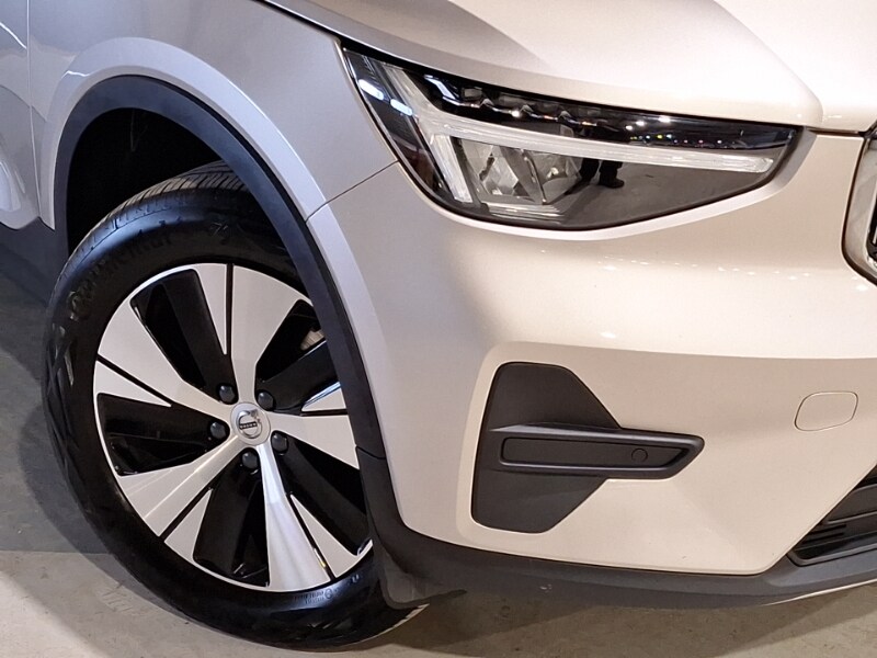 Used Volvo XC40 2023 for sale - 77948863: Photo 9