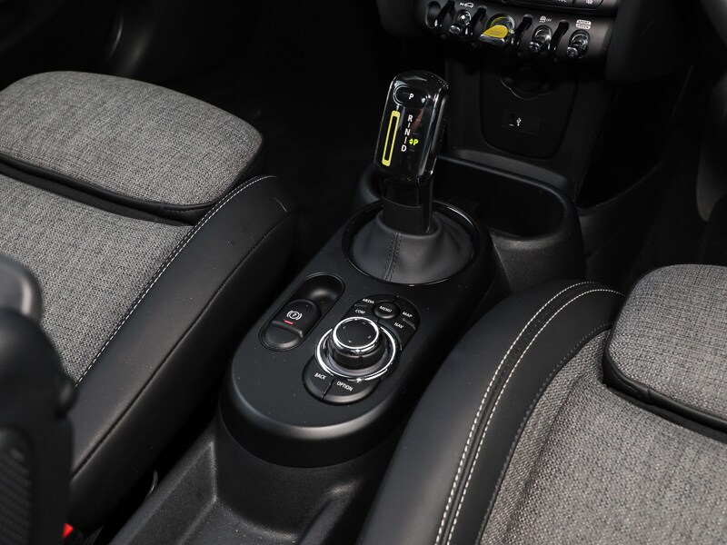 Used MINI Hatch 2023 for sale - 77235202: Photo 10