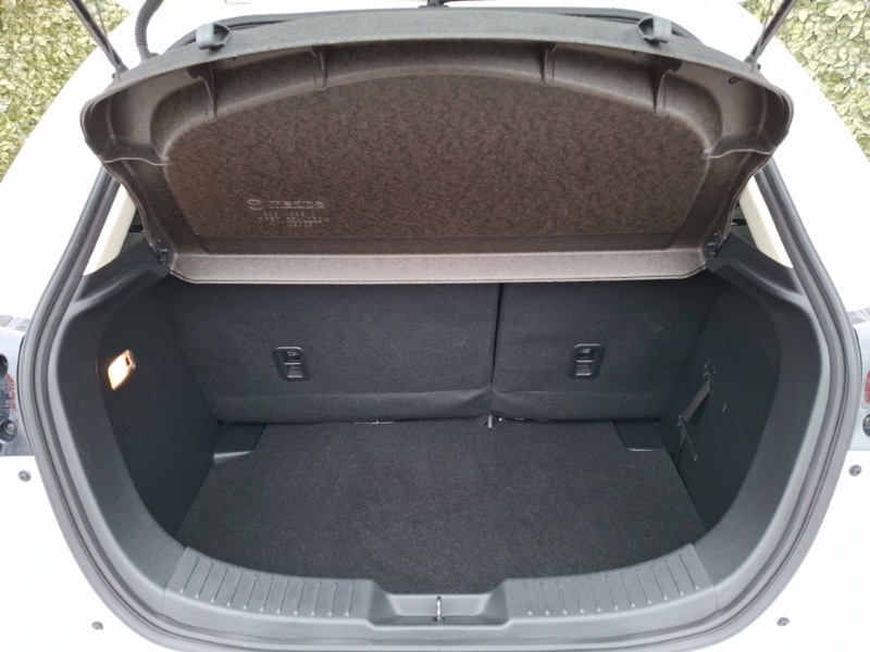 Used Mazda Mazda2 2023 for sale - 77405854: Photo 8