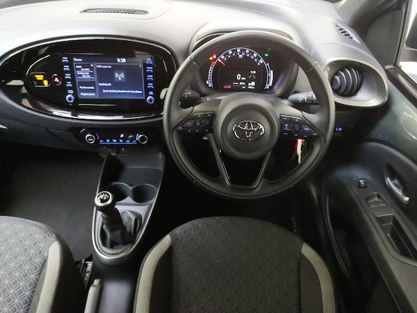 Used Toyota Aygo X 2023 for sale - 76320893: Photo 7
